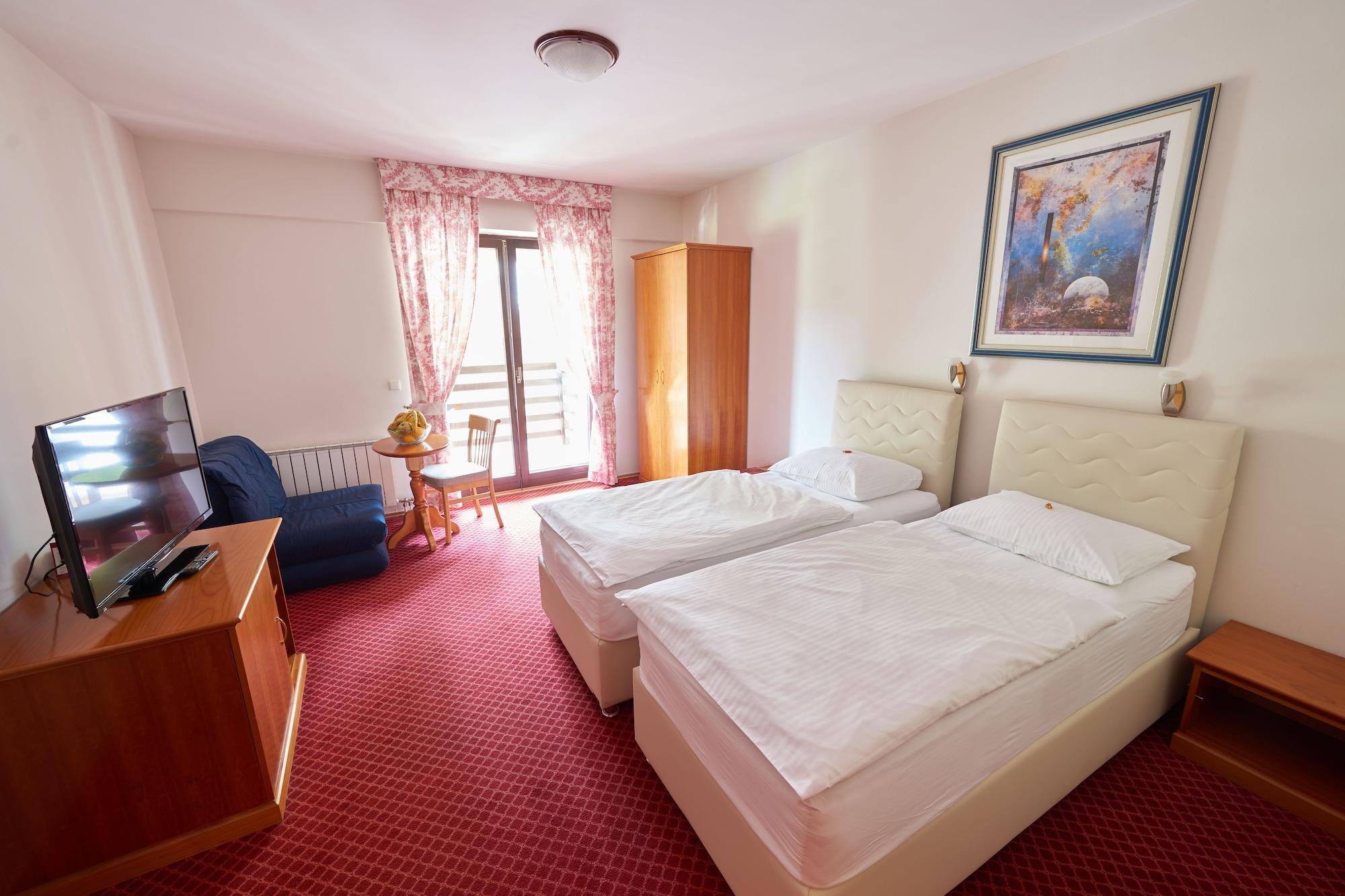 Hotel Pahuljica วลาซิส ภายนอก รูปภาพ