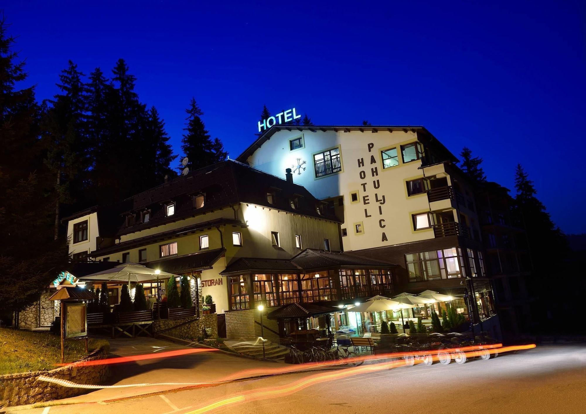 Hotel Pahuljica วลาซิส ภายนอก รูปภาพ