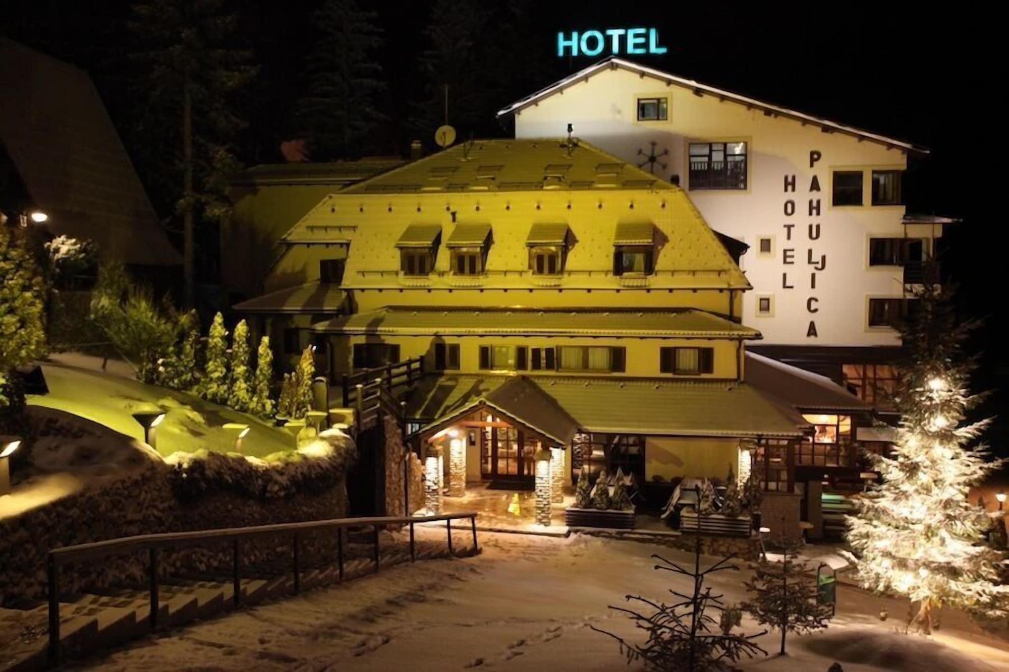 Hotel Pahuljica วลาซิส ภายนอก รูปภาพ