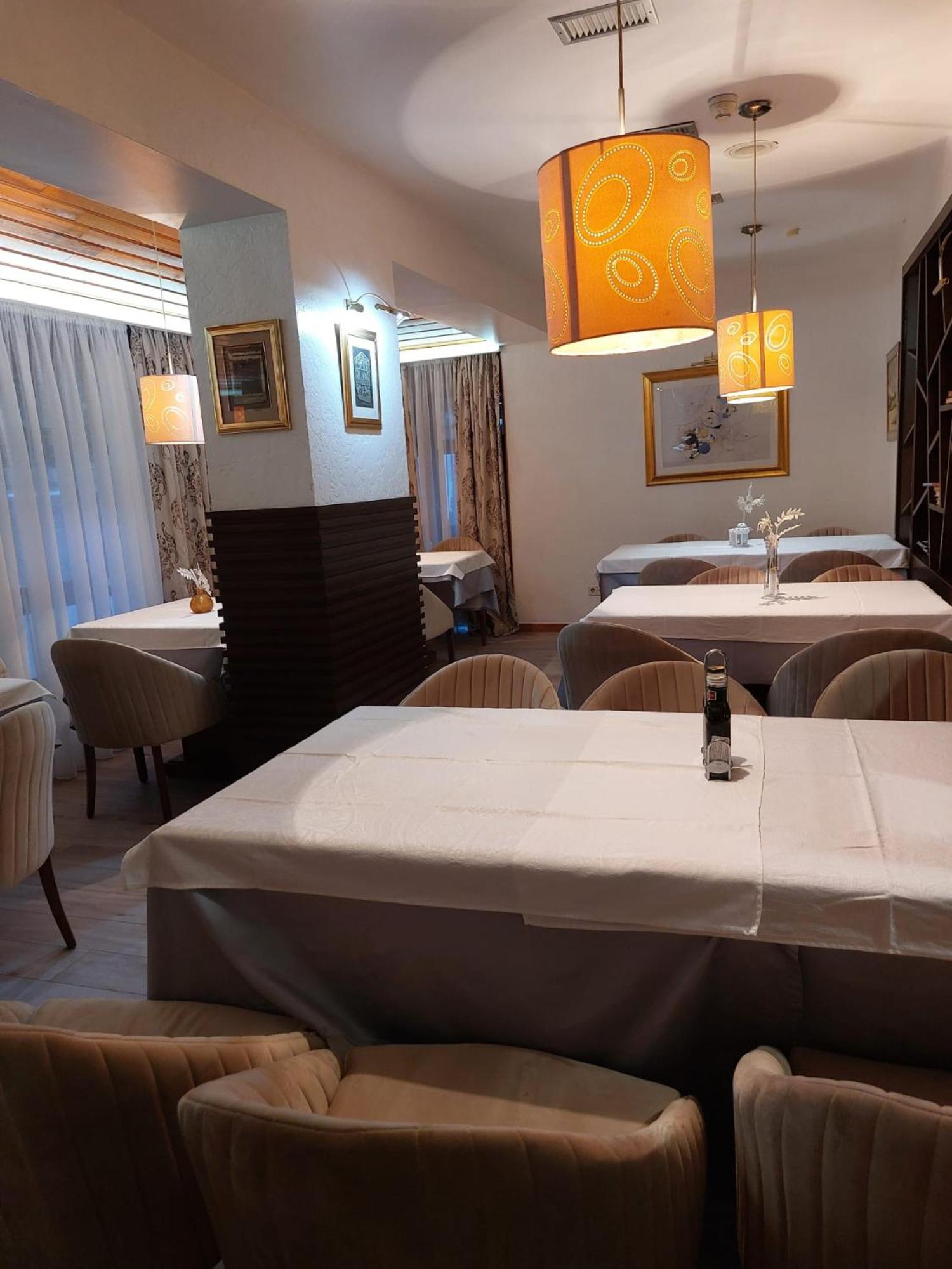 Hotel Pahuljica วลาซิส ภายนอก รูปภาพ