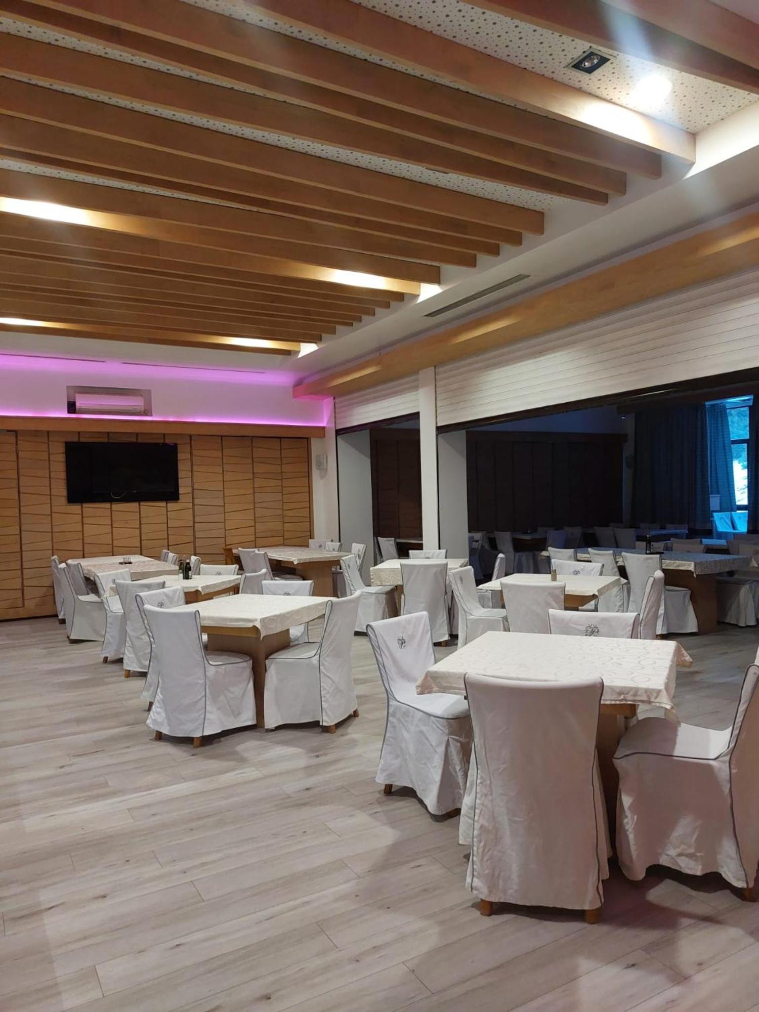 Hotel Pahuljica วลาซิส ภายนอก รูปภาพ