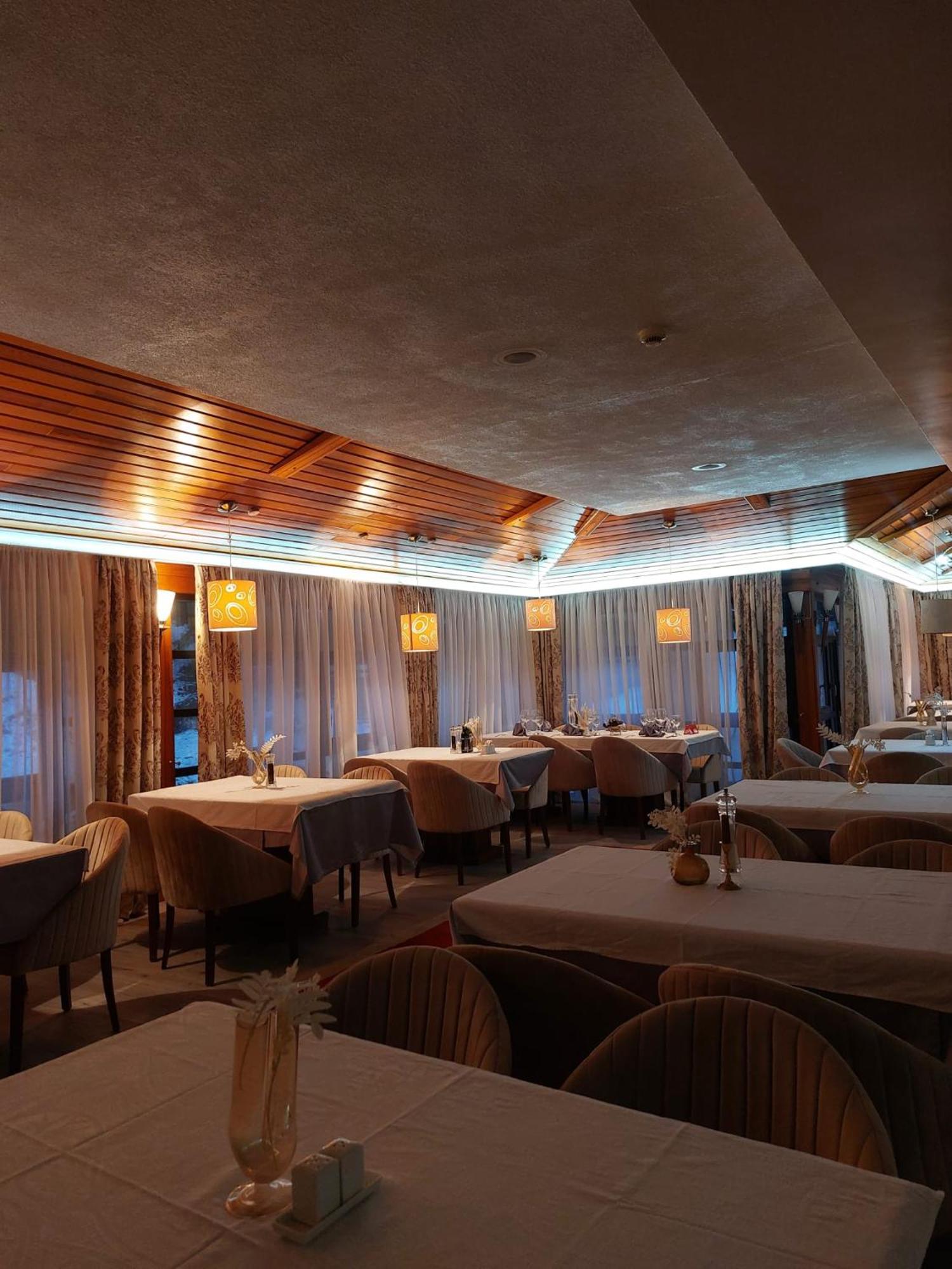 Hotel Pahuljica วลาซิส ภายนอก รูปภาพ